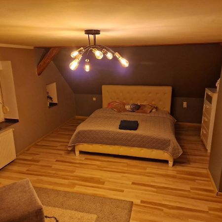 Asienka 1 Apartamento Mirsk Exterior foto