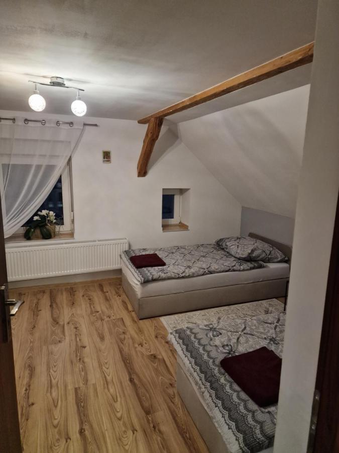 Asienka 1 Apartamento Mirsk Exterior foto