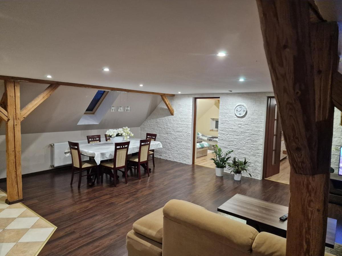Asienka 1 Apartamento Mirsk Exterior foto